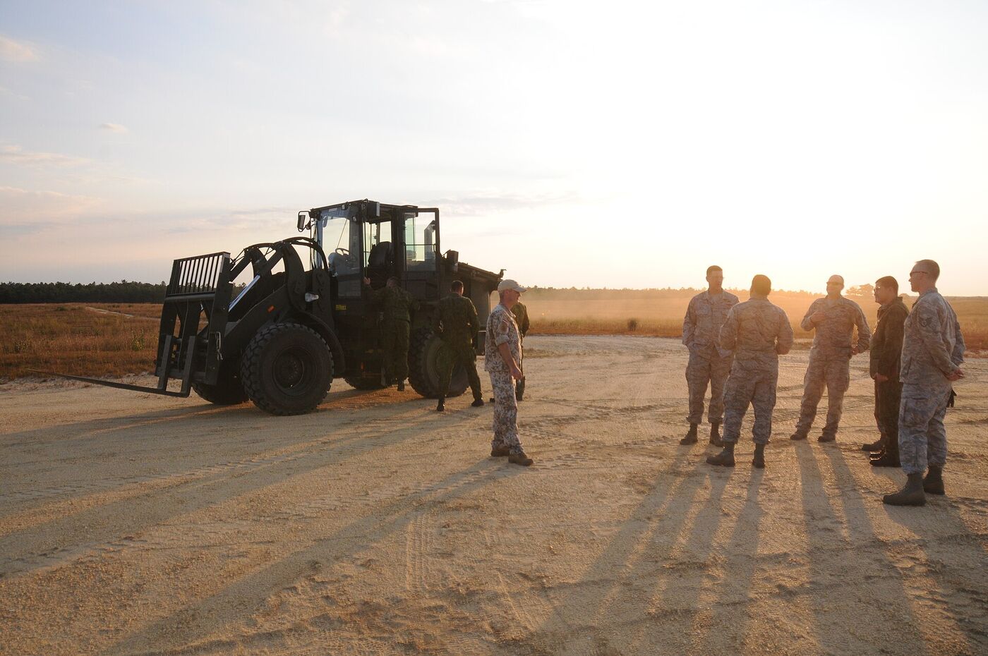 Handing over a forklift between shifts: a two-minute routine